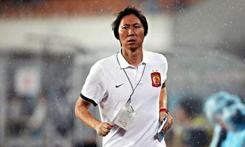 网友爆料李铁吹头发视频,铁子发际线守护者 第1张 网友爆料李铁吹头发视频,铁子发际线守护者 第1张